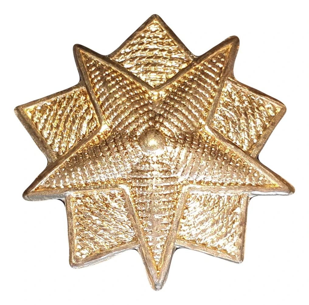 [DI0090403DOR] Estrella Metálica (Estrella Radiante, Dorado)
