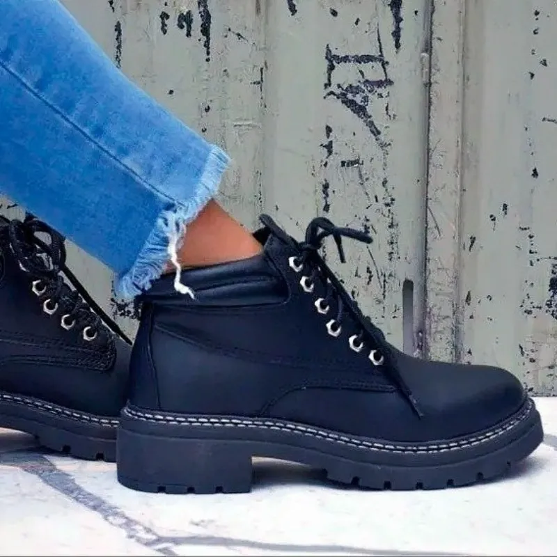 [IN0650012NEG39] Bota Cuero Savage