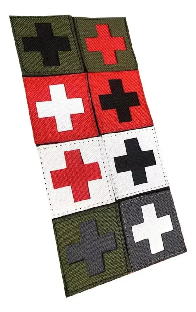 [DI0190028GRIN] Oblea Laser Cut Cruz de Sanidad Cuadrada (Gris baja visibilidad, Negro)